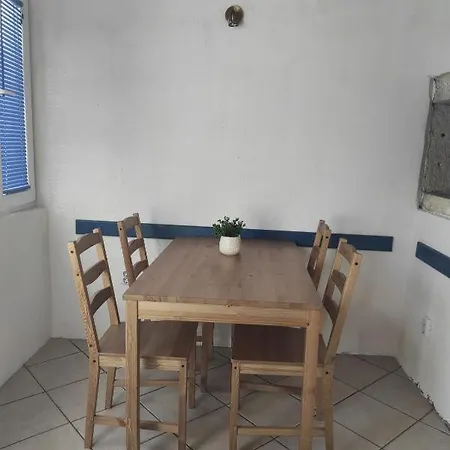 Unique Anica Apartment